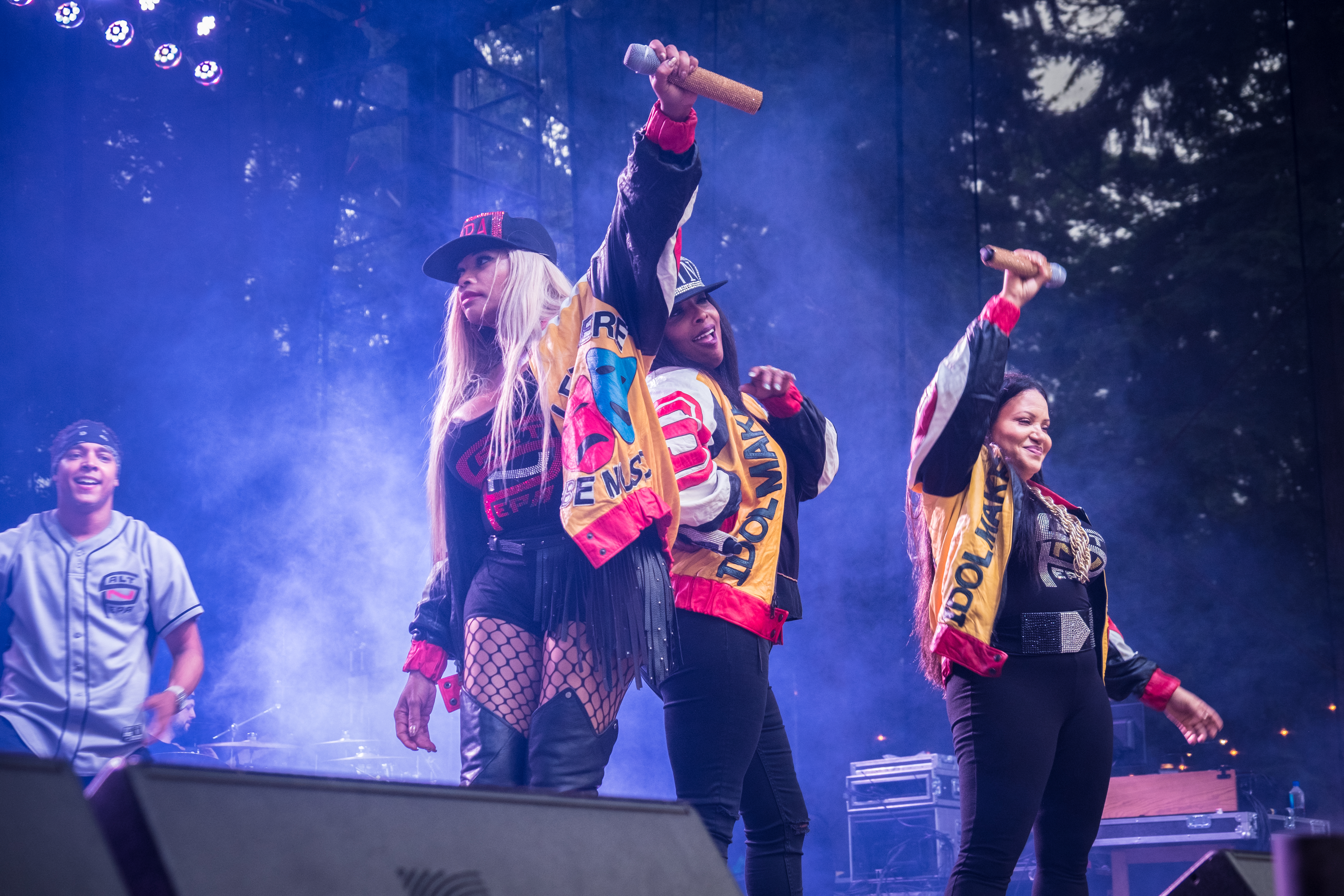 Marymoor Park Concerts: I Love the 90’s. We took pics.